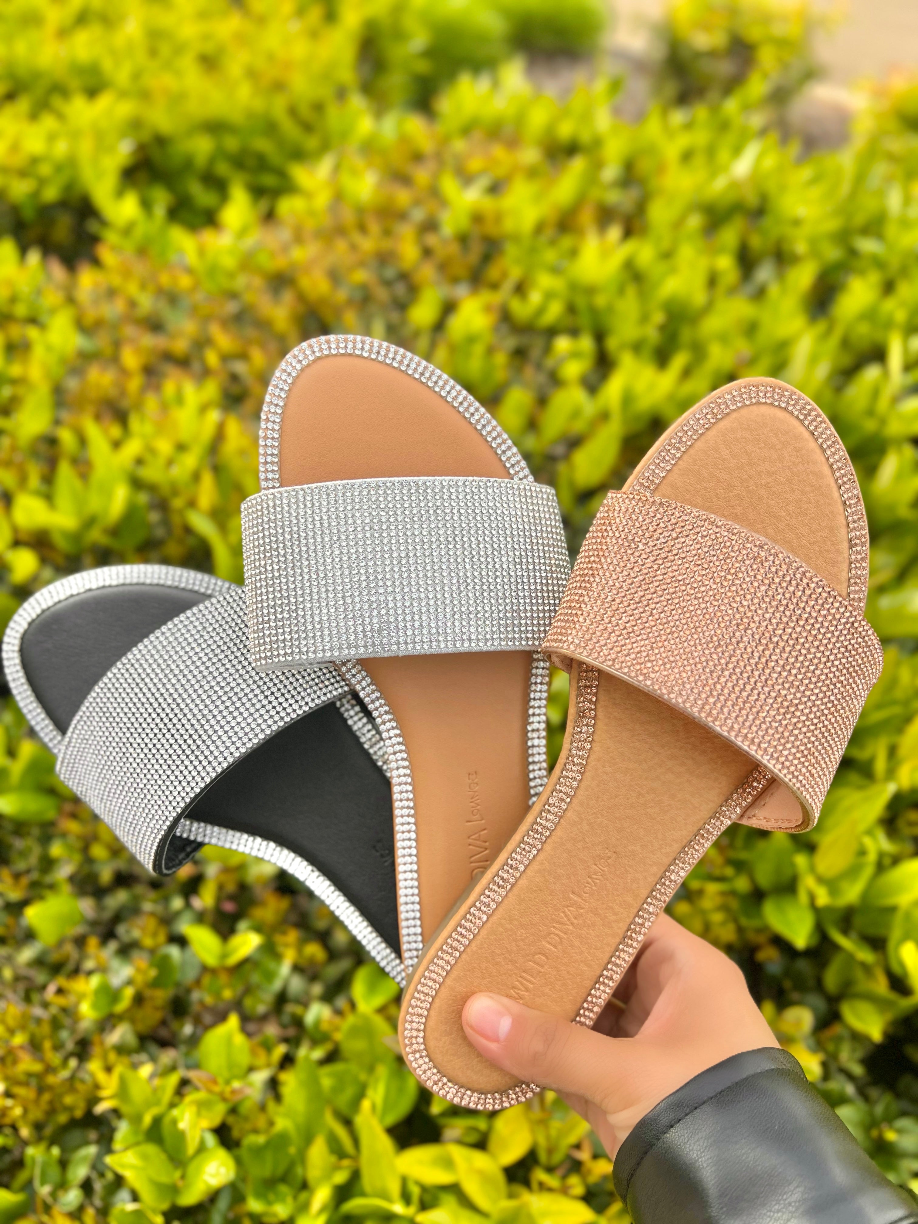 Achi sandals