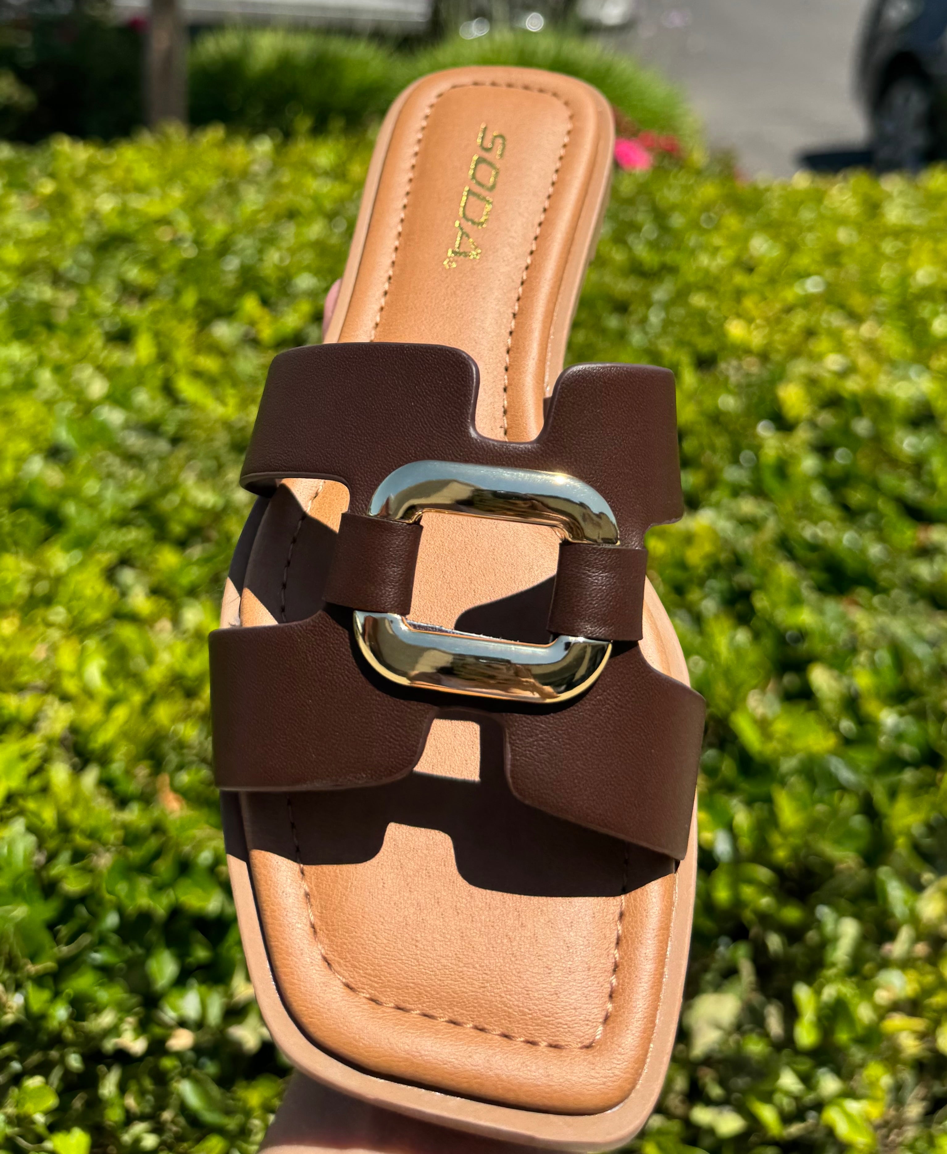 Kenzie Golden Charm Sandal
