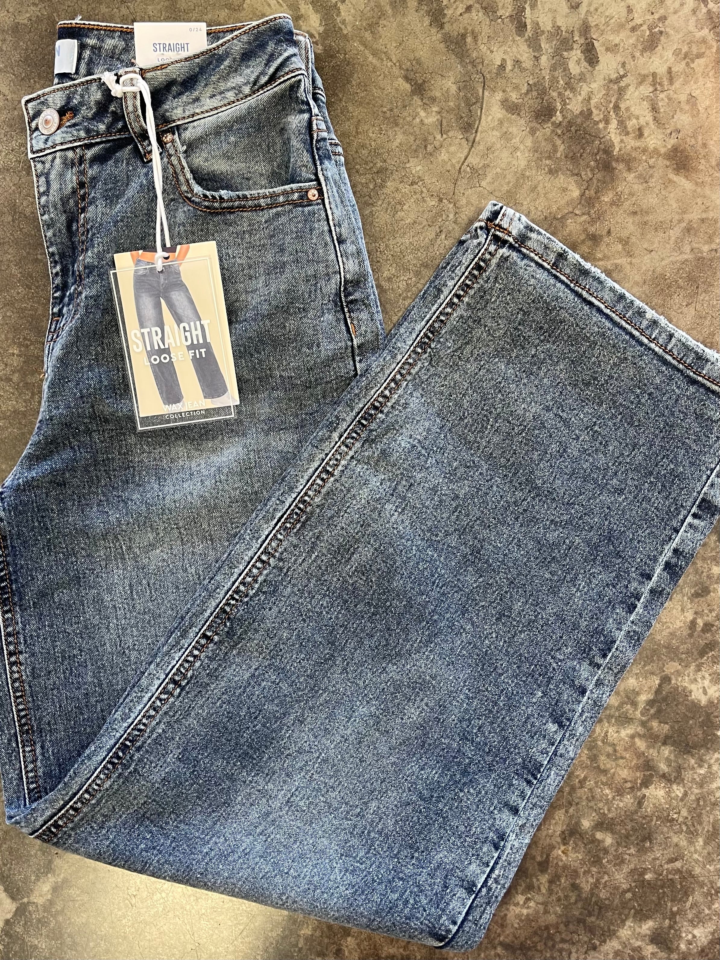 Nat Straight Loose Fit Jeans