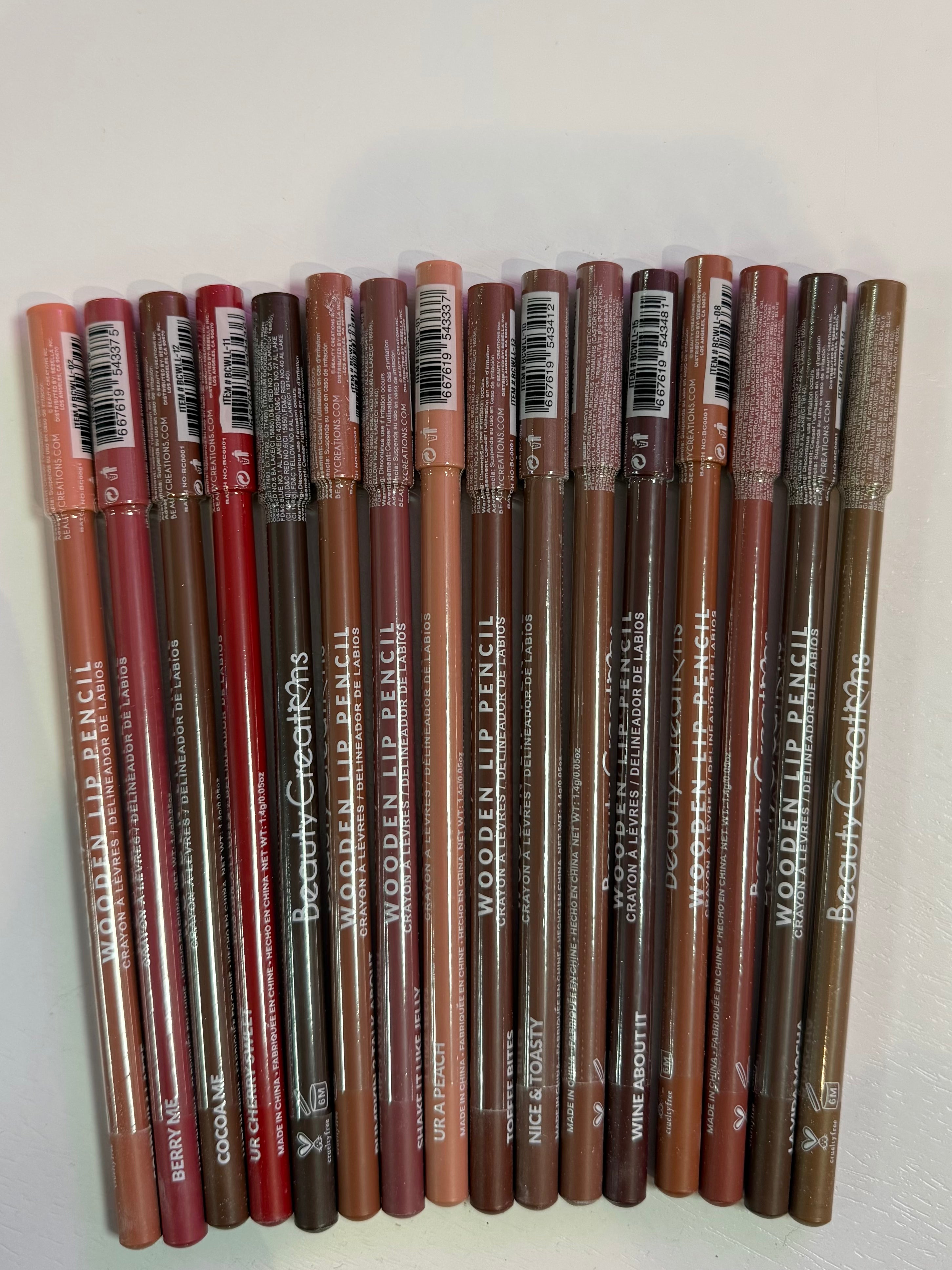 Beauty Creations Wooden Lip Liner Kit