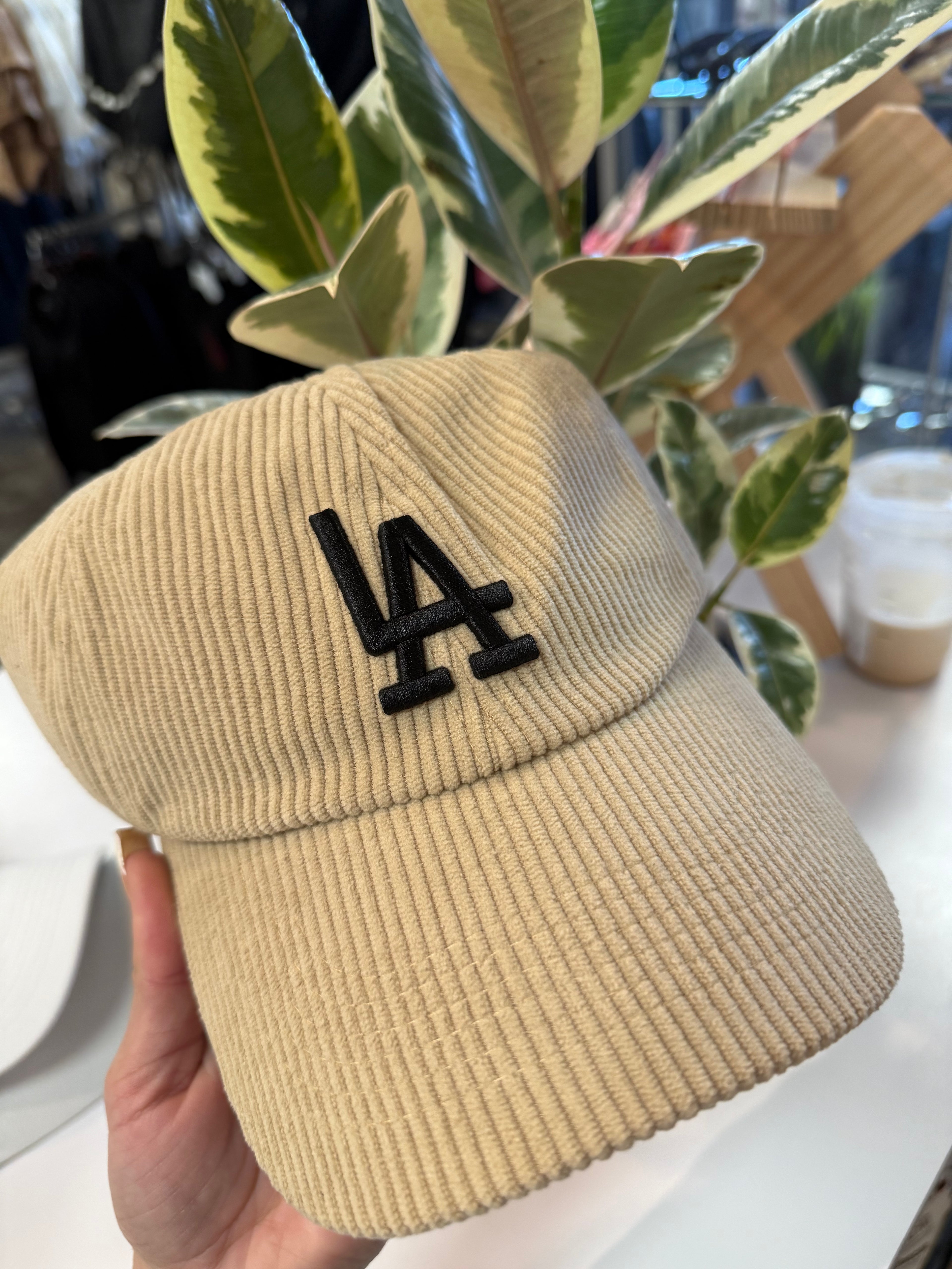 LA HATS