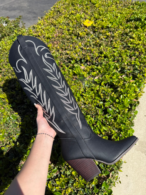 Celina Boots