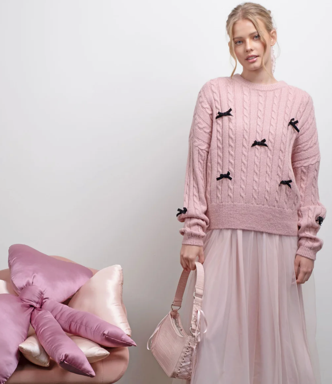 BOW DETAIL CABLE KNIT PULLOVER SWEATER