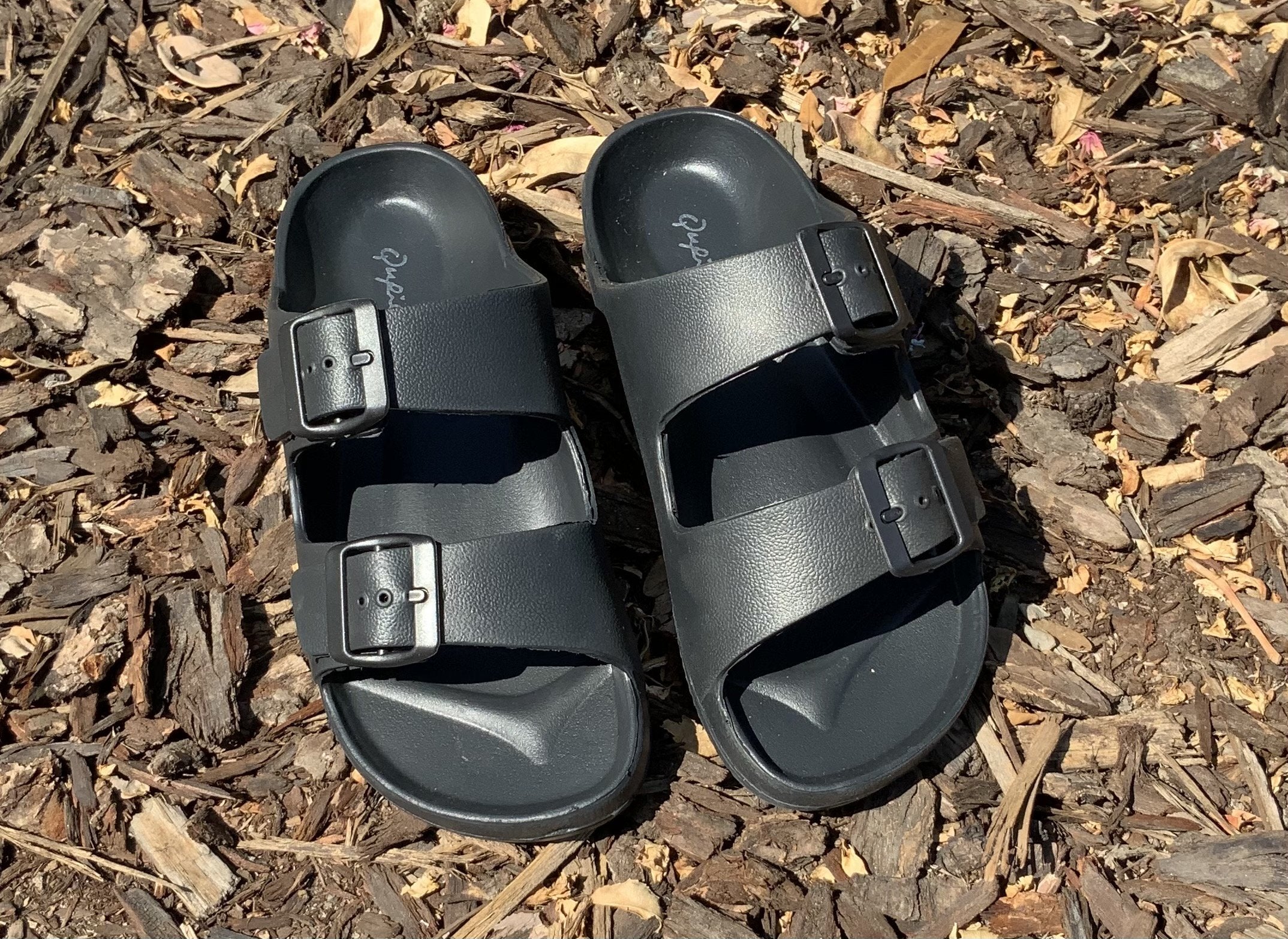 Lennie sandals