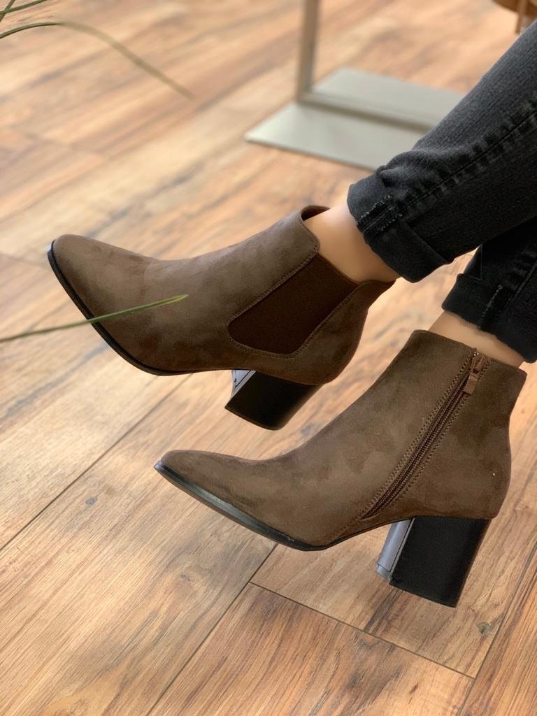 Republic boots